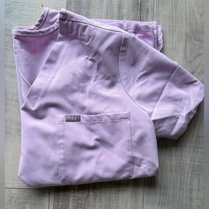 Catarina One-Pocket Scrub Top